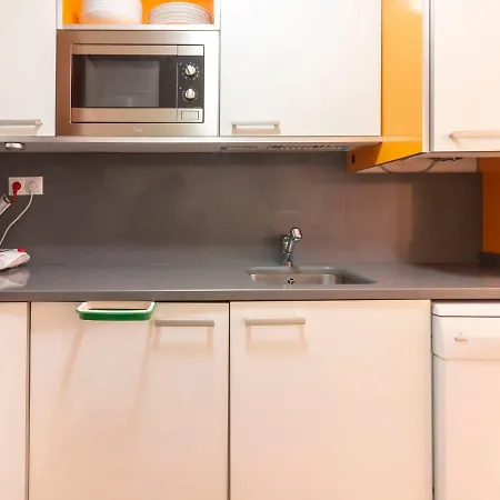 La Goleta Bajos By Interhome * Камбрильс