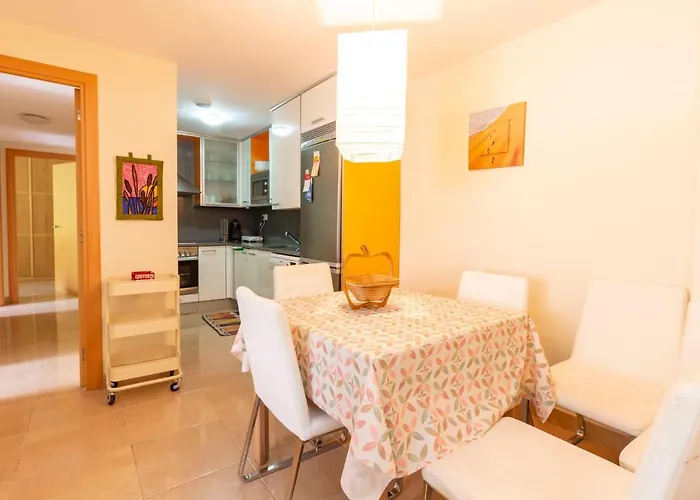 La Goleta Bajos By Interhome * カンブリルス