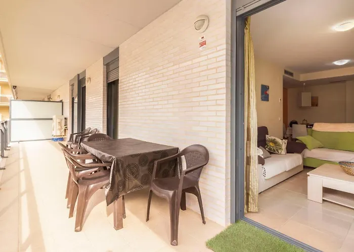 La Goleta Bajos By Interhome * カンブリルス